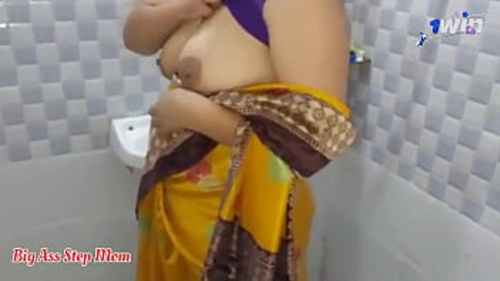 गर्म एशियाई जोड़ा जेल की दीवारों के पीछे जुनूनी मुठभेड़ में पकड़ा गया