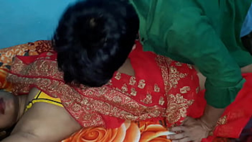 फायरगेन की हॉटवाइव्स होममेड वीडियो में गर्म भारतीय सेक्स एडवेंचर्स साझा करती हैं