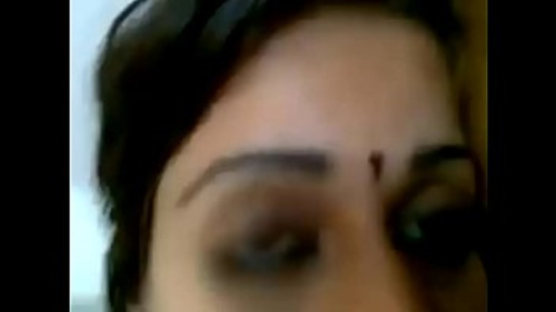 बैंकिंग में काम करने वाली एक भारतीय महिला का शौकिया वेबकैम वीडियो