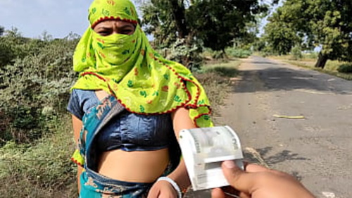गोल्डक्स कोमल को तीव्रता से संतुष्ट करती है, जिसके परिणामस्वरूप उसका नियंत्रण और सुरक्षा खो जाती है