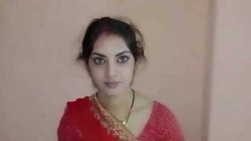 मोनू और और हिंदी ऑडियो के साथ एक तीव्र डॉगी-स्टाइल मुठभेड़ में लिप्त हैं
