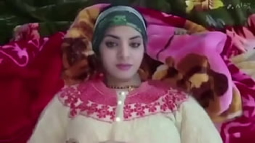सुबह-सुबह के दौरान सेक्सी सौतेली माँ के साथ आकस्मिक क्रीमपाई व्लॉग हिंदी में