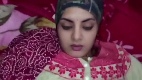 आउटडोर पिकनिक पार्टी कॉलेज गर्लफ्रेंड के साथ एक भाप भरे सेक्स सत्र में बदल जाती है