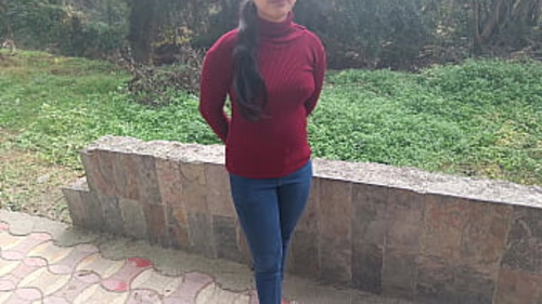 भारतीय गाँव की गर्लफ्रेंड और बॉयफ्रेंड के बीच स्पष्ट हिंदी ऑडियो में गर्म मुठभेड़