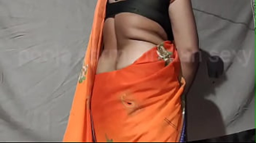 पड़ोस की बहन को मस्ती में