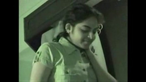 पहली बार भारतीय परफॉर्मर होममेड पोर्न वीडियो में।