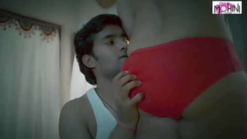 शानदार भारतीय MILF मालकिन को एक सुरक्षा गार्ड द्वारा बहकाया जाता है और इस वास्तविक हार्डकोर वीडियो में उसके साथ तीव्र, शौकिया सेक्स करती है जिसमें एक वर्जित सौतेली माँ परिदृश्य है।