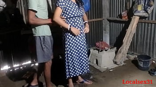 एक आकर्षक भारतीय लड़की को वेबकैम पर एक जुनूनी सेक्स मैराथन में जोरदार तरीके से प्रवेश करते हुए देखें